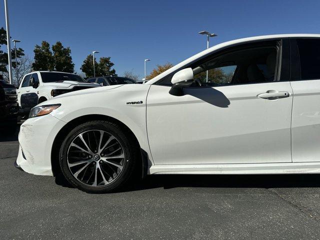 used 2018 Toyota Camry Hybrid car, priced at $21,642