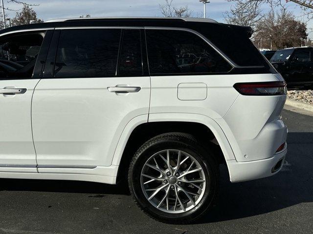 used 2022 Jeep Grand Cherokee car, priced at $40,831