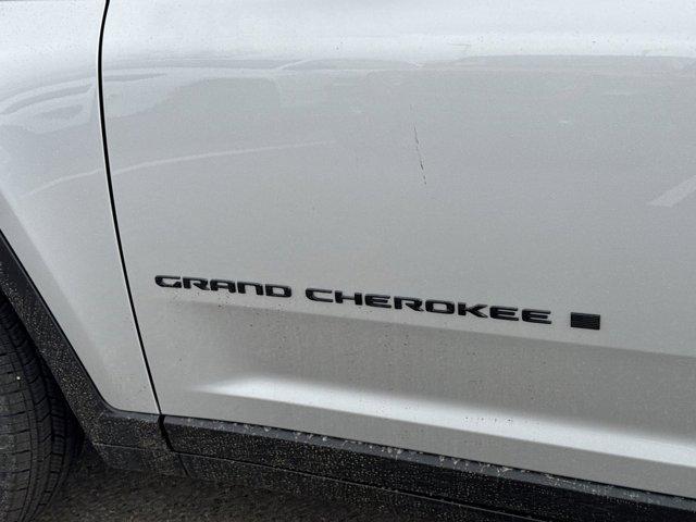 new 2025 Jeep Grand Cherokee car, priced at $43,114