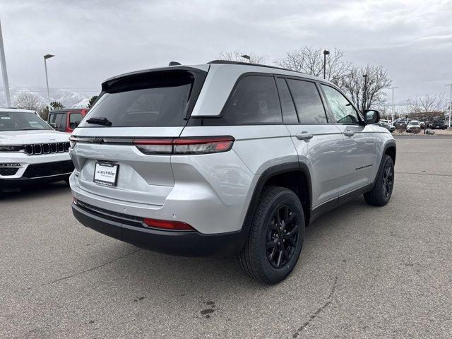 new 2025 Jeep Grand Cherokee car, priced at $43,114