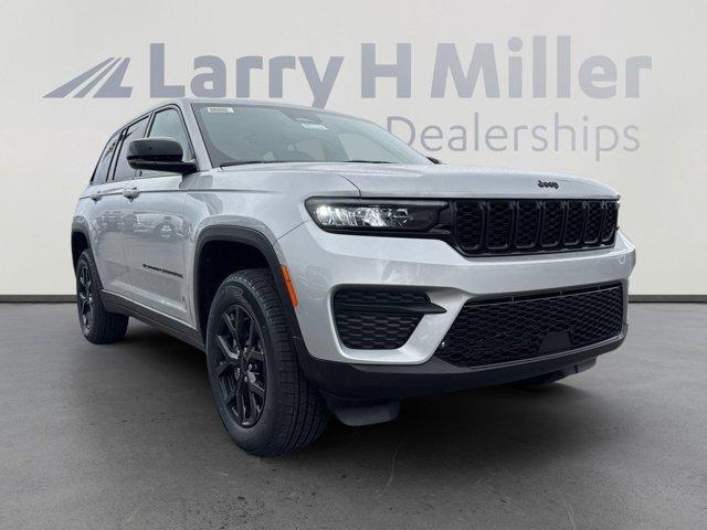 new 2025 Jeep Grand Cherokee car, priced at $42,614