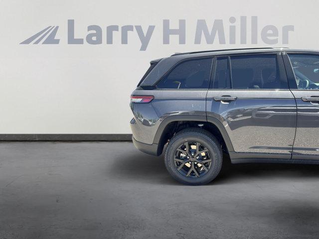 new 2025 Jeep Grand Cherokee car, priced at $41,705