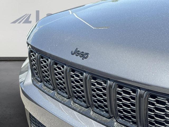 new 2025 Jeep Grand Cherokee car, priced at $41,705