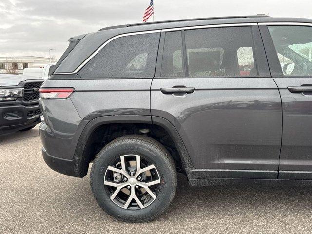 new 2025 Jeep Grand Cherokee car, priced at $43,773