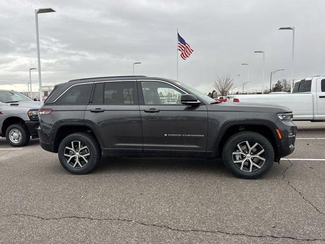 new 2025 Jeep Grand Cherokee car, priced at $45,790