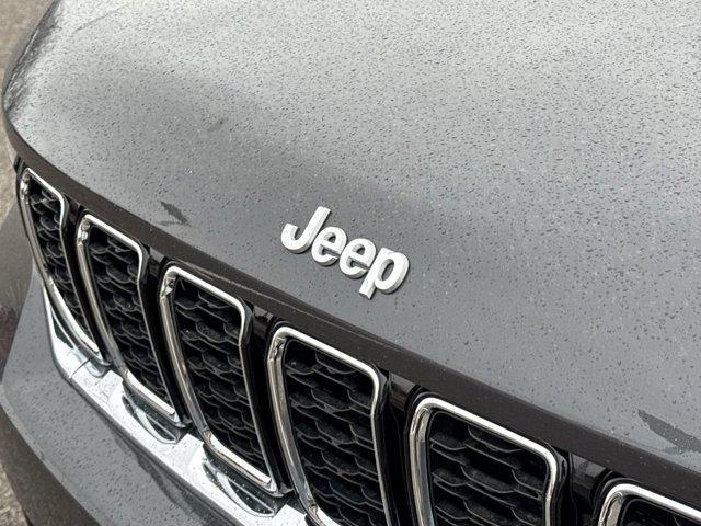 new 2025 Jeep Grand Cherokee car, priced at $45,790