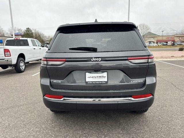 new 2025 Jeep Grand Cherokee car, priced at $45,790