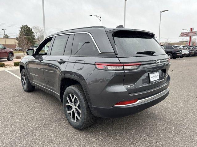 new 2025 Jeep Grand Cherokee car, priced at $45,790