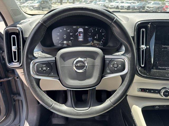 used 2020 Volvo XC40 car, priced at $23,980
