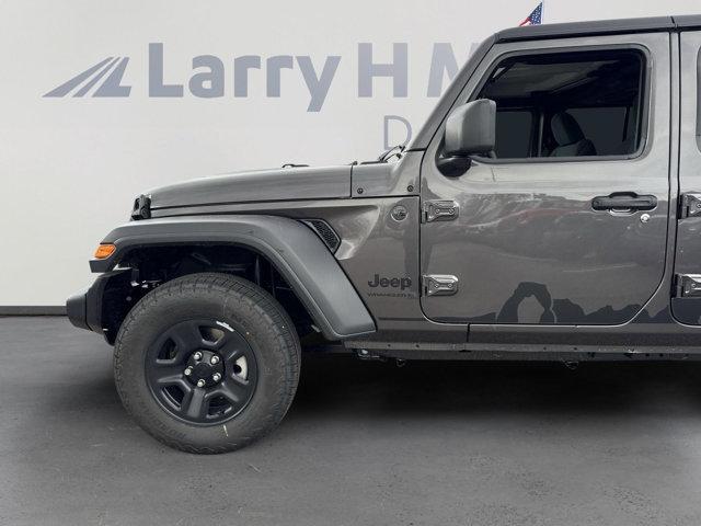 new 2025 Jeep Wrangler car, priced at $43,842