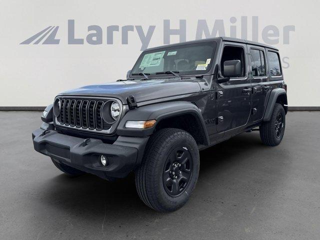 new 2025 Jeep Wrangler car, priced at $43,842