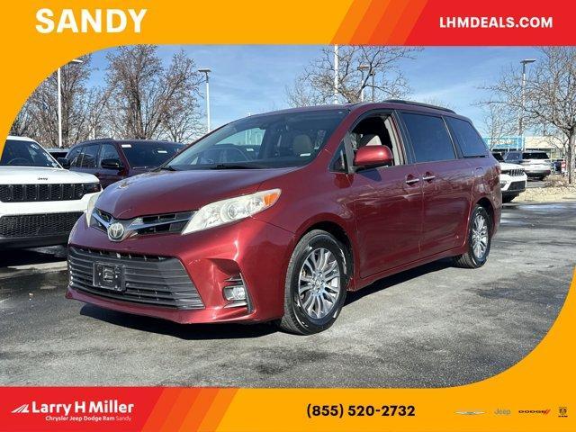 used 2018 Toyota Sienna car, priced at $26,238