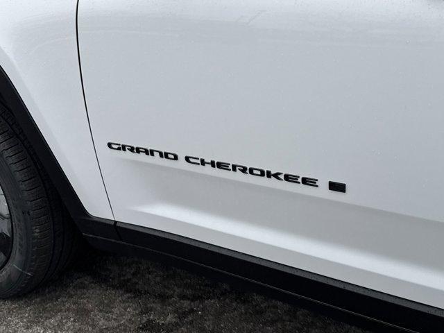 new 2025 Jeep Grand Cherokee car, priced at $46,690