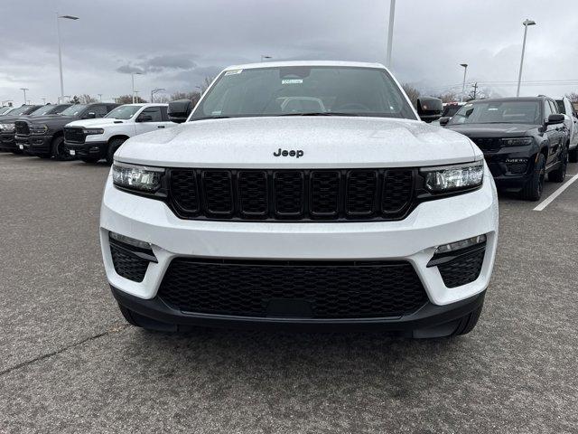 new 2025 Jeep Grand Cherokee car, priced at $46,690