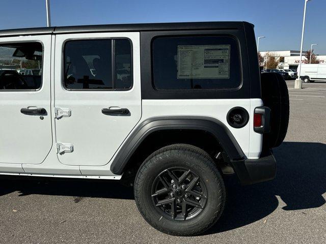 new 2025 Jeep Wrangler car, priced at $47,345