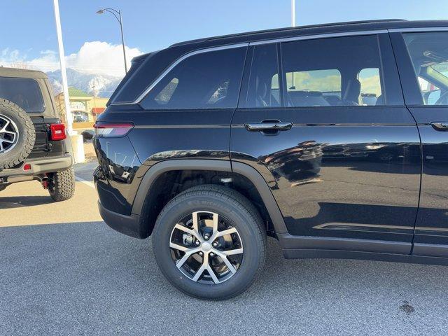 new 2025 Jeep Grand Cherokee car, priced at $44,773