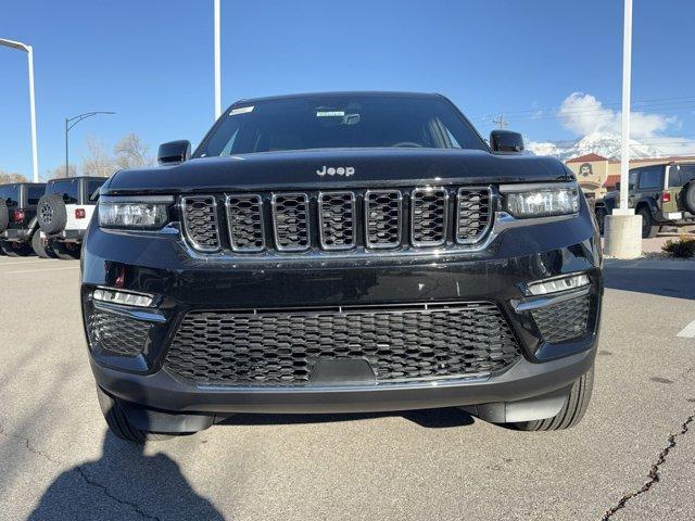 new 2025 Jeep Grand Cherokee car, priced at $44,773