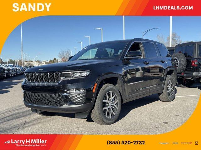 new 2025 Jeep Grand Cherokee car, priced at $44,773