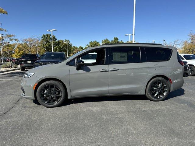 new 2025 Chrysler Pacifica car, priced at $49,260