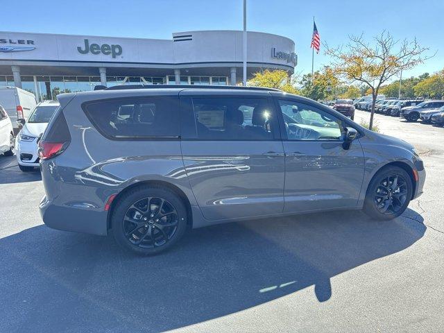 new 2025 Chrysler Pacifica car, priced at $49,260