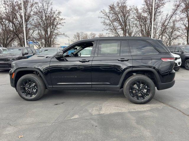 new 2025 Jeep Grand Cherokee car, priced at $43,114