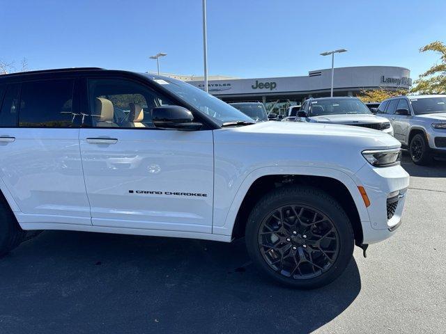 new 2025 Jeep Grand Cherokee car, priced at $69,130