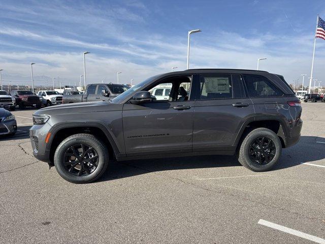 new 2025 Jeep Grand Cherokee car, priced at $44,114