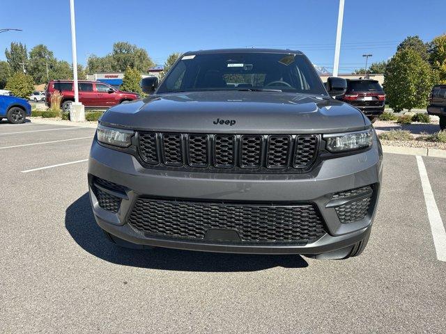 new 2025 Jeep Grand Cherokee car, priced at $46,025