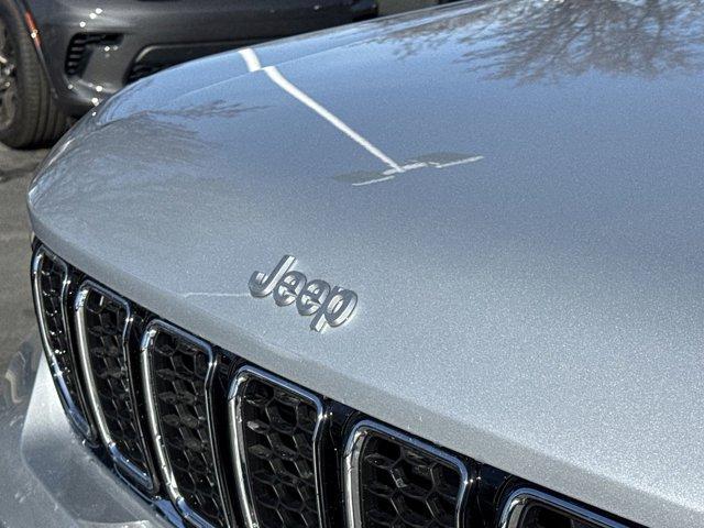 new 2025 Jeep Grand Cherokee L car, priced at $59,581