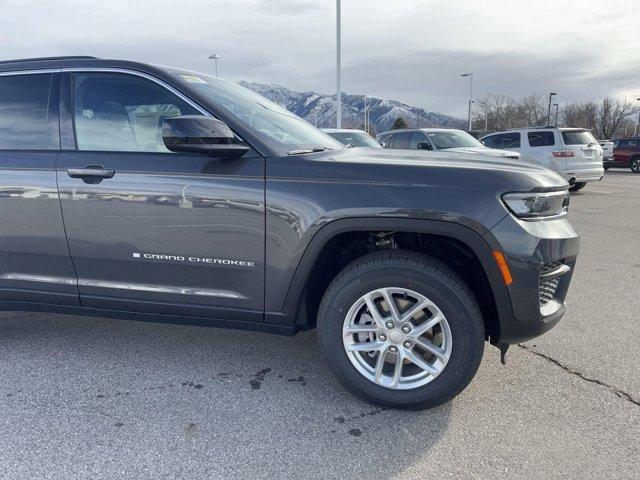 new 2025 Jeep Grand Cherokee car, priced at $40,312