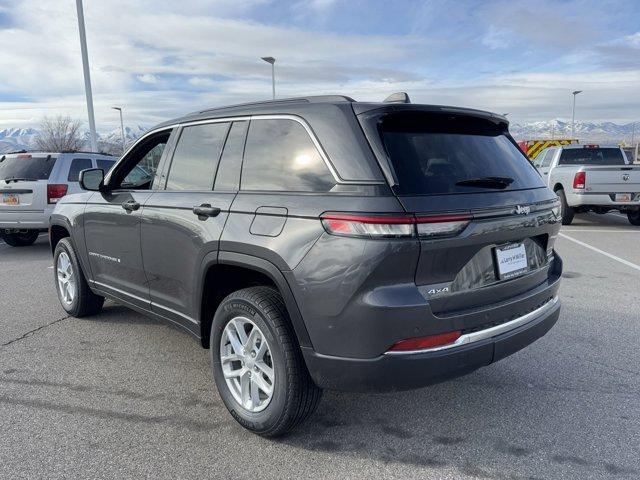 new 2025 Jeep Grand Cherokee car, priced at $40,812