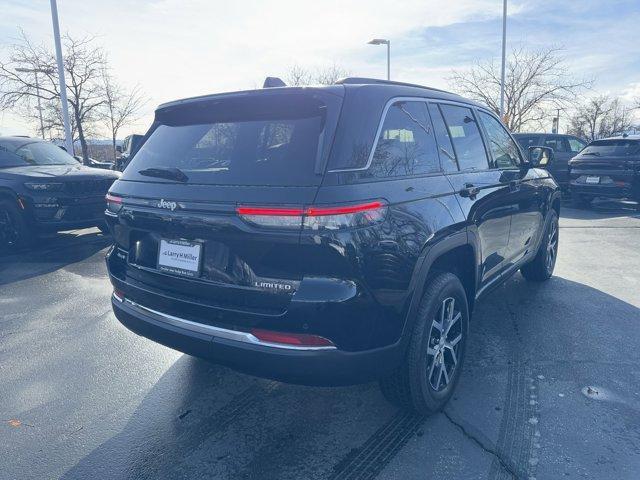 new 2025 Jeep Grand Cherokee car, priced at $45,773