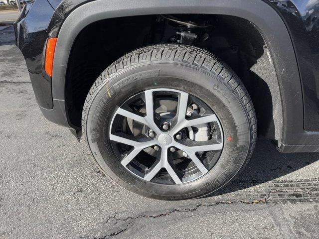 new 2025 Jeep Grand Cherokee car, priced at $45,773