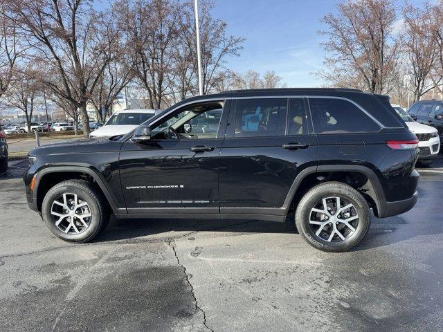 new 2025 Jeep Grand Cherokee car, priced at $45,773