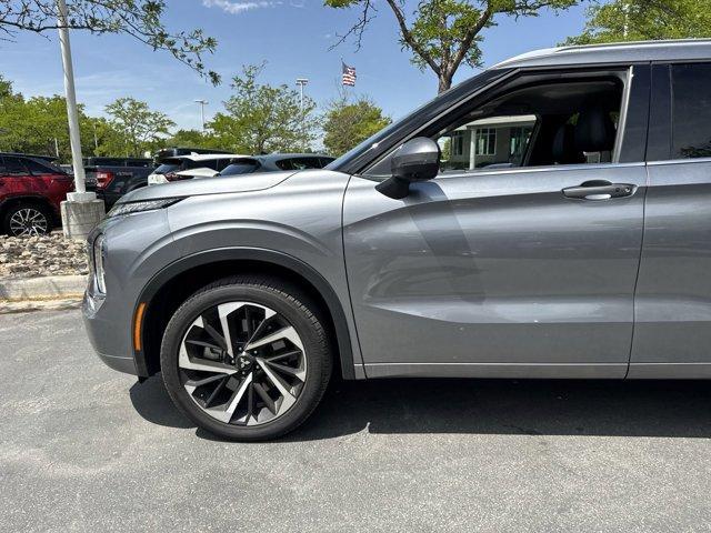 used 2024 Mitsubishi Outlander car, priced at $32,430