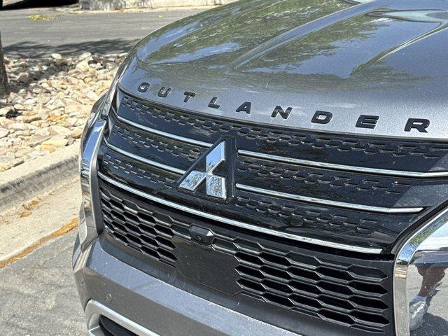 used 2024 Mitsubishi Outlander car, priced at $32,430