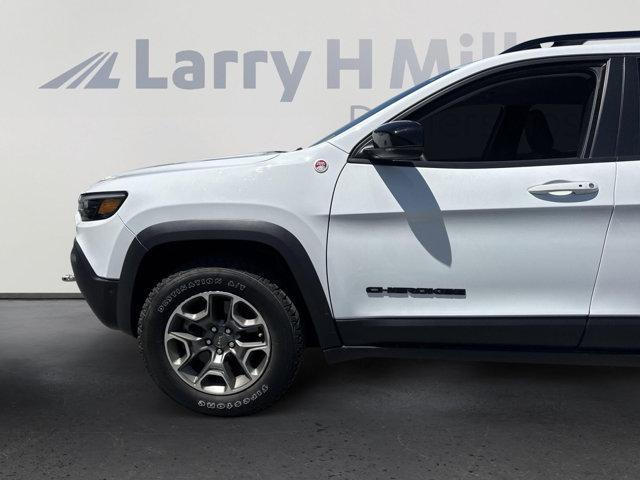 used 2023 Jeep Cherokee car, priced at $29,805