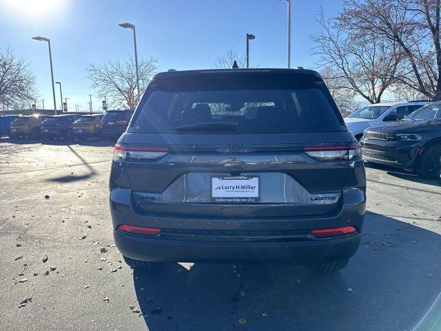 new 2025 Jeep Grand Cherokee car, priced at $47,226