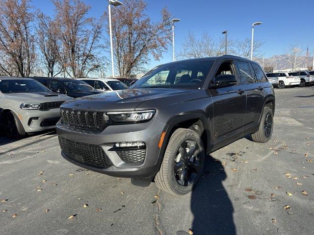 new 2025 Jeep Grand Cherokee car, priced at $47,226