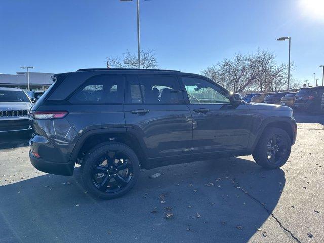 new 2025 Jeep Grand Cherokee car, priced at $47,226