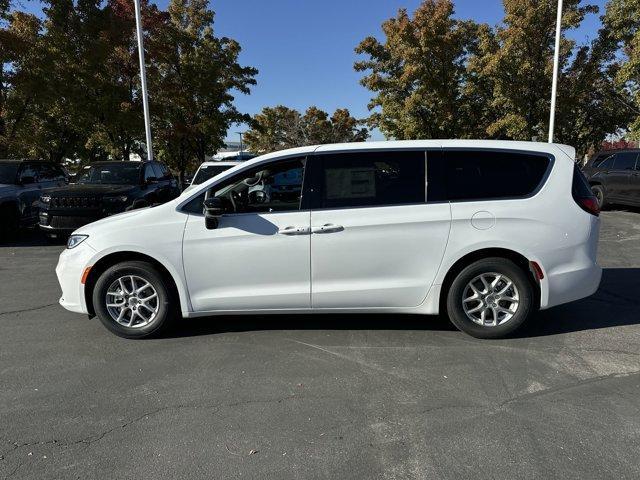 new 2025 Chrysler Pacifica car, priced at $42,145