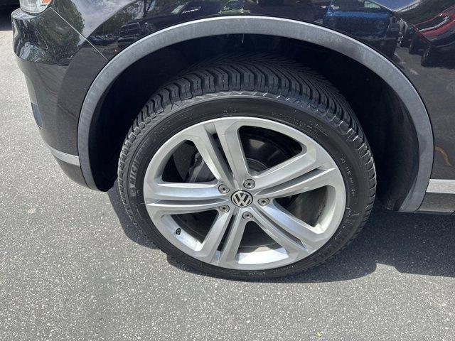 used 2016 Volkswagen Touareg car, priced at $14,181