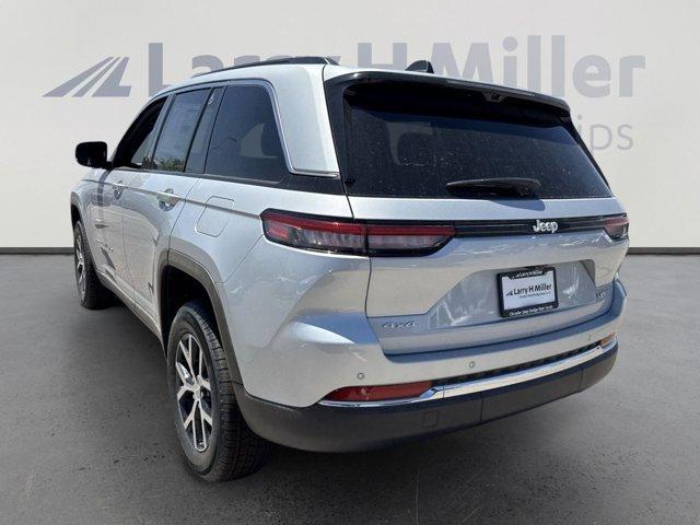 new 2025 Jeep Grand Cherokee car, priced at $49,437