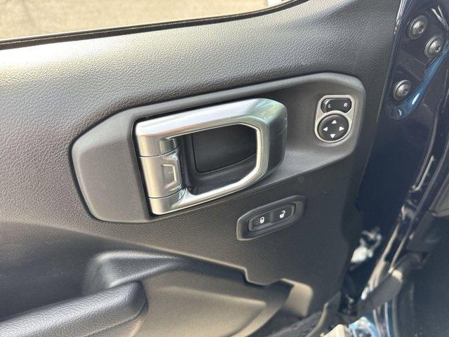 new 2025 Jeep Gladiator car, priced at $48,934