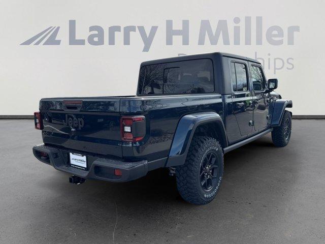 new 2025 Jeep Gladiator car, priced at $48,934