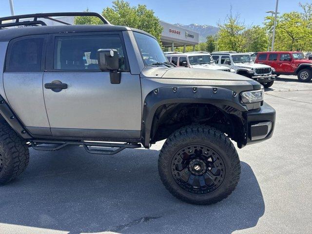 used 2007 Toyota FJ Cruiser car, priced at $13,472