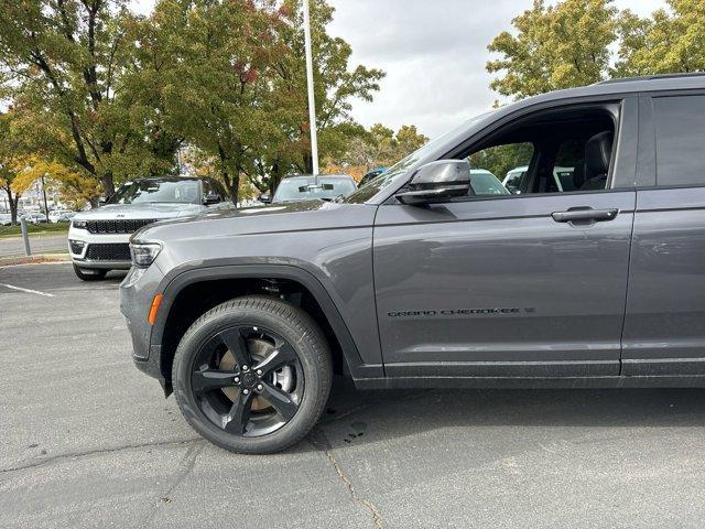 new 2024 Jeep Grand Cherokee L car, priced at $53,710