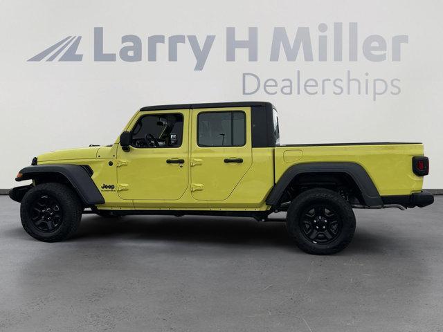 new 2023 Jeep Gladiator car, priced at $40,985