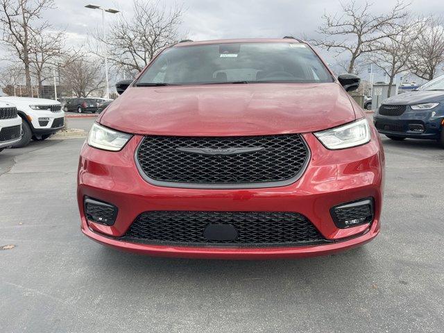 new 2025 Chrysler Pacifica car, priced at $50,811