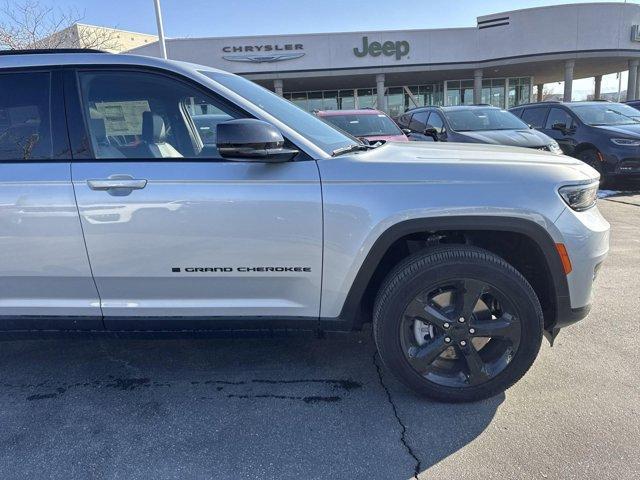 new 2024 Jeep Grand Cherokee L car, priced at $43,638